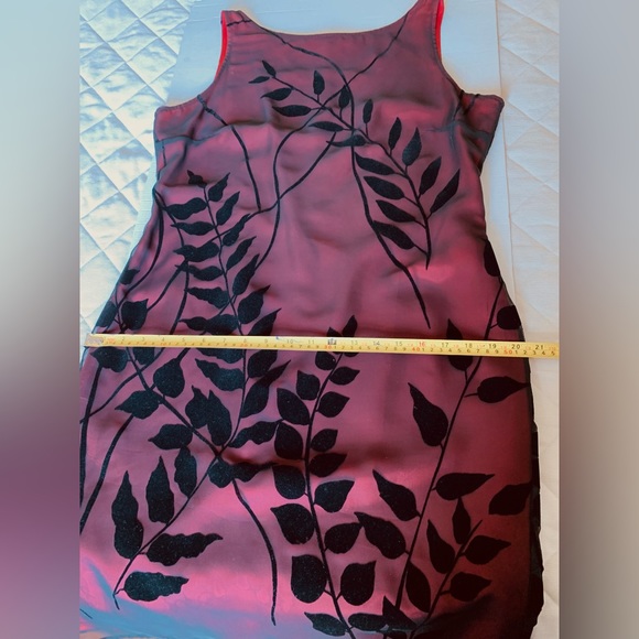 English Richards mini black & red Dress sheer mesh black velvet leaves US 12 - Picture 15 of 16